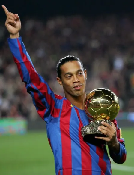 Ronaldinho luôn giữ vững sự khiêm tốn và tôn trọng đối với đồng đội và đối thủ.